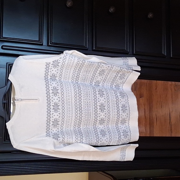 Talbots Snowflake Sweater - Picture 5 of 9